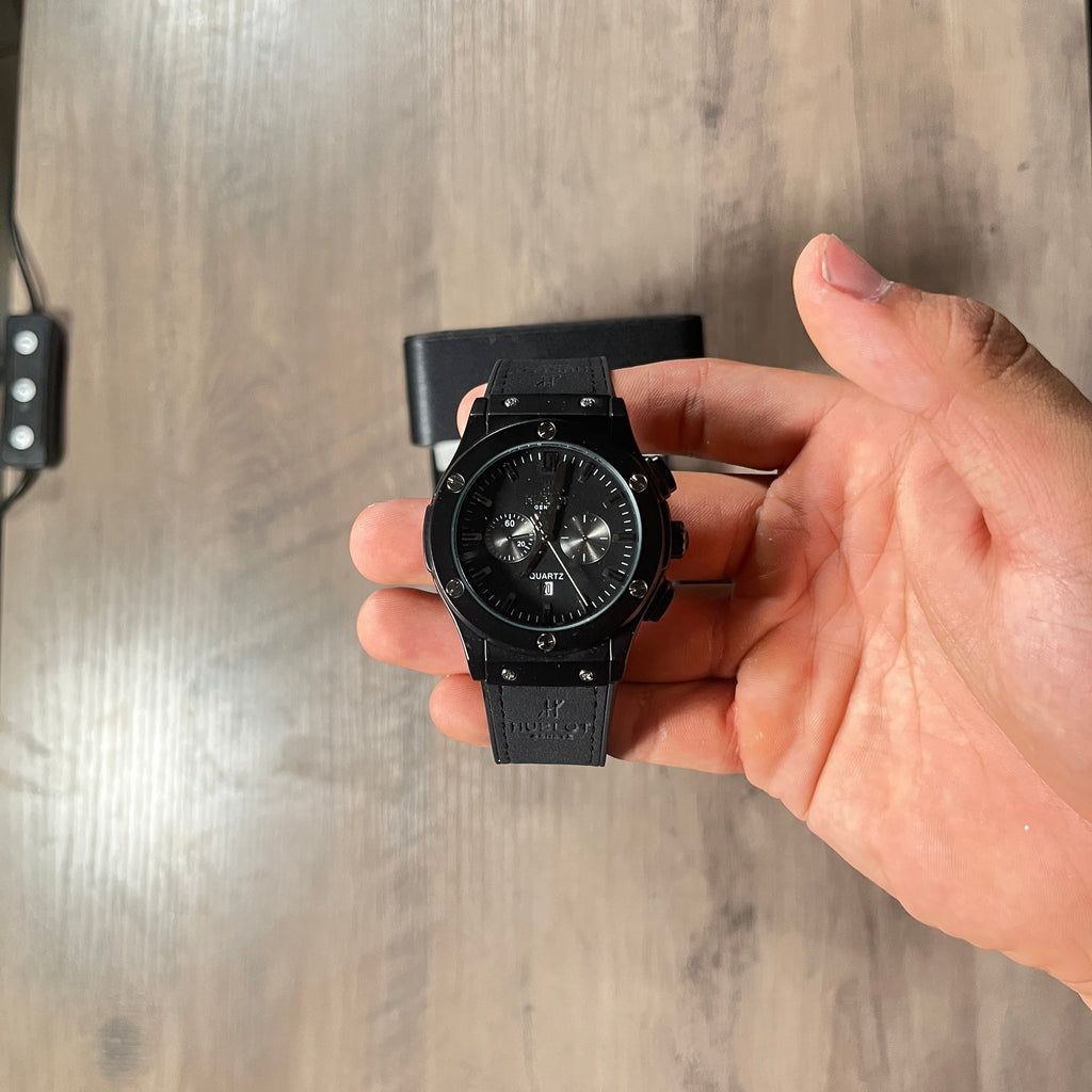 Reloj Total Black – Estilo Big Bang