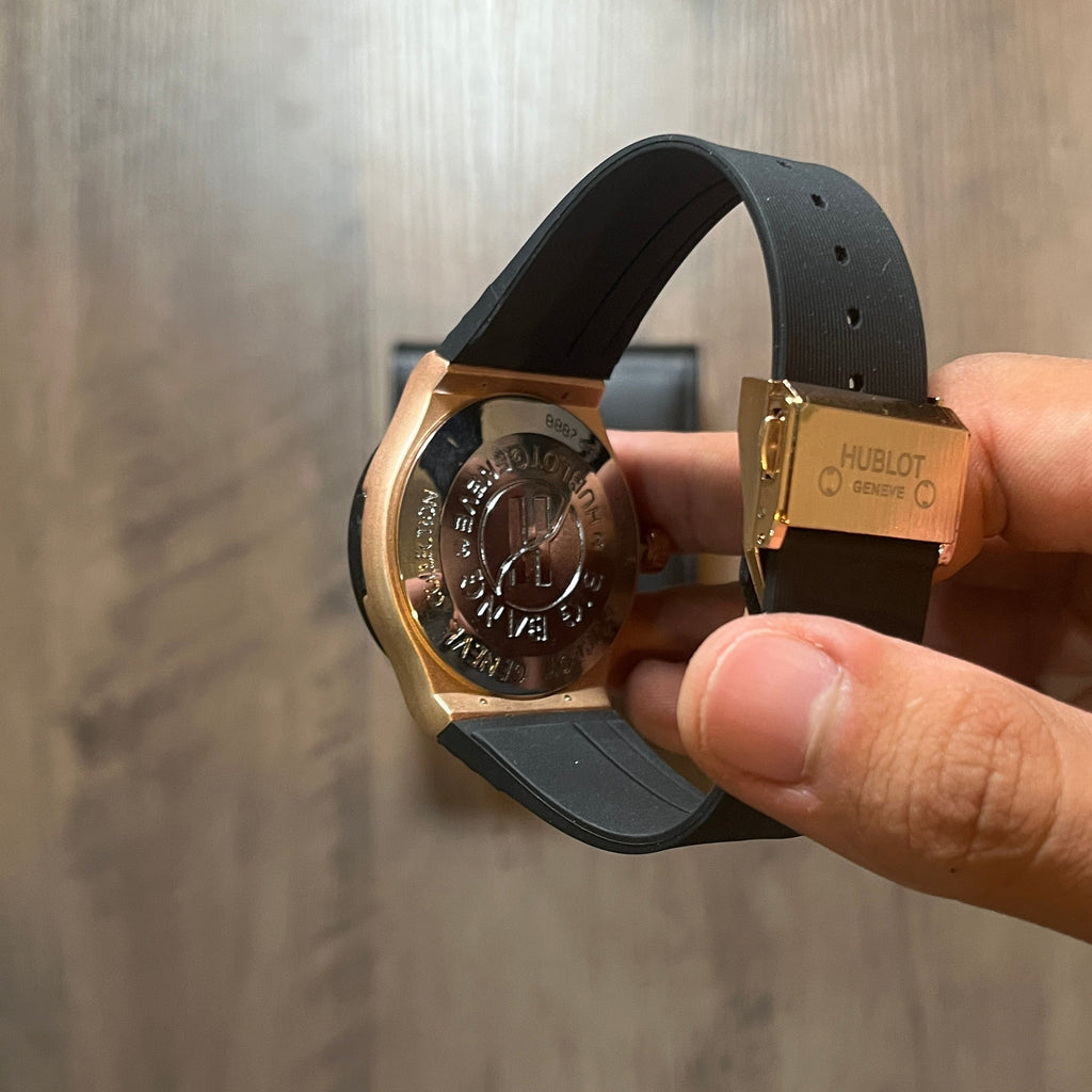 Reloj Rose Noir – Estilo Big Bang