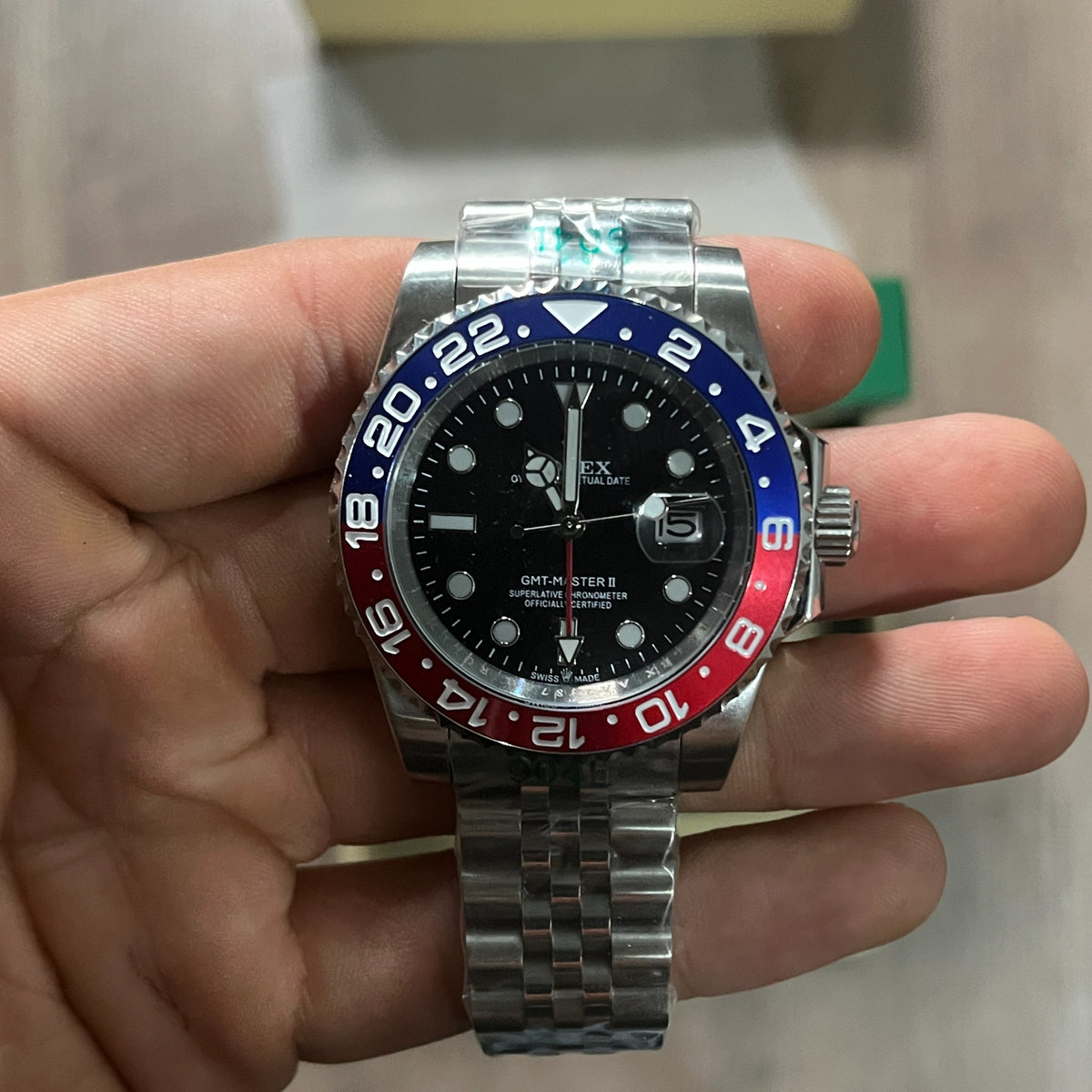 Reloj Azul Rojo Acero Viajero – Estilo GMT-Master II – Phantom Relojes